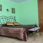 Ermita 1 Y 2 *