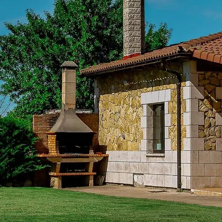 Ermita 1 Y 2 펜션 *